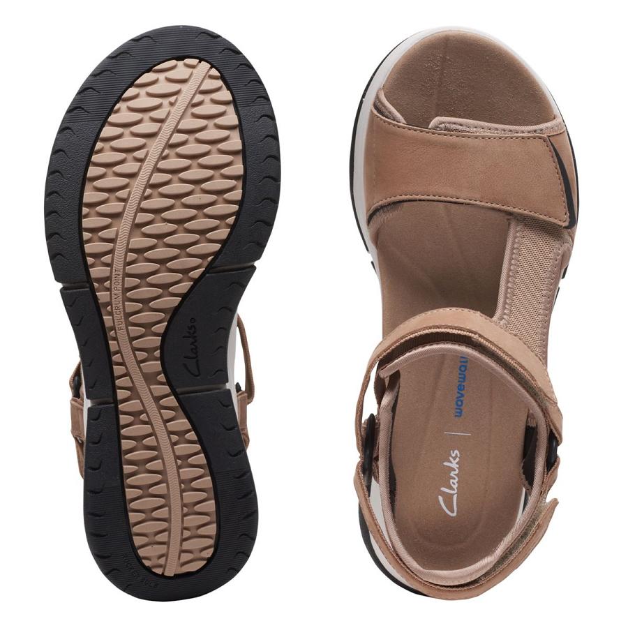 Brown Clarks Wave2.0 Skip. Sand Combi Women's Sandals | SG_WC393