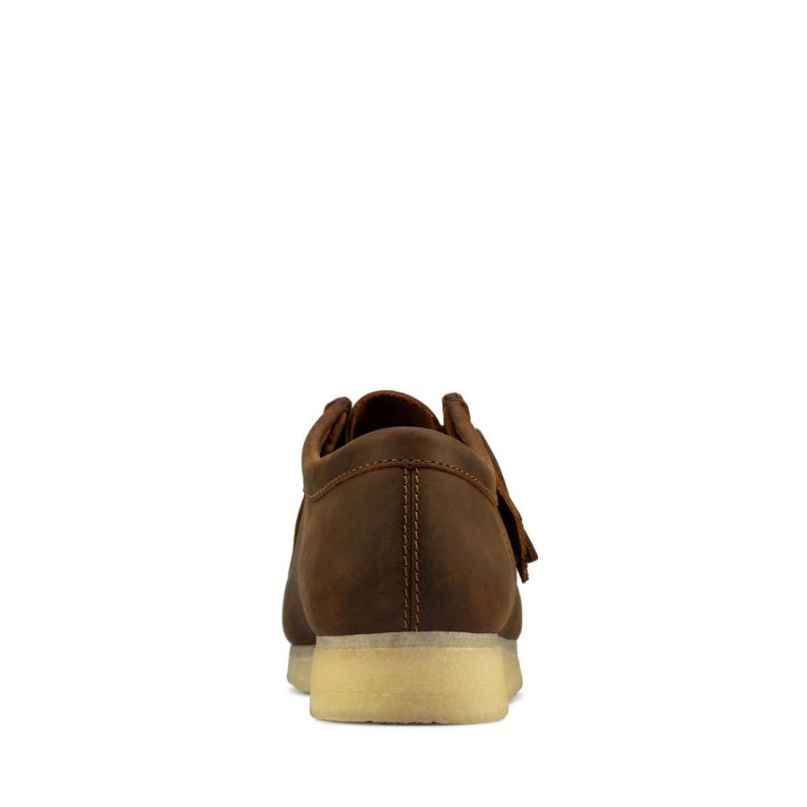 Chocolate Clarks Wallabee Beeswax Men's Shoes | SG_FA134