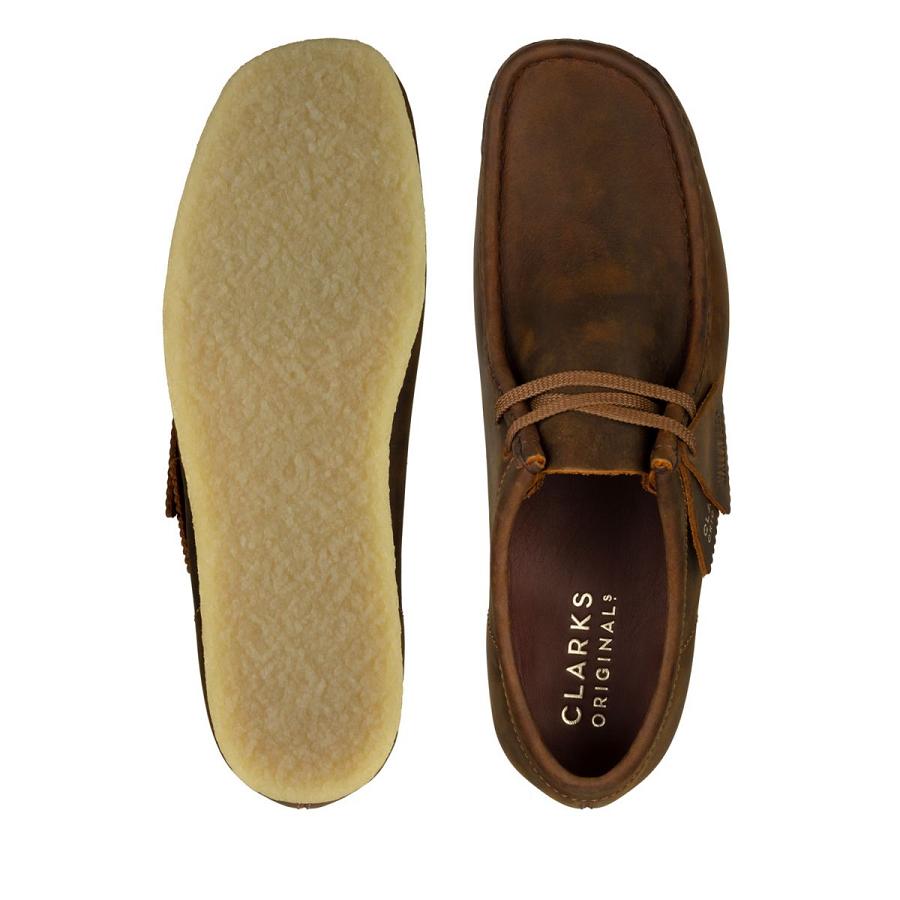 Chocolate Clarks Wallabee Beeswax Men's Shoes | SG_FA134